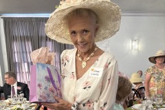 GHCGardnPartyBestHatFranCardGalvestonRWAug2025